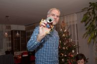 No, that does not work. The content may fall out.